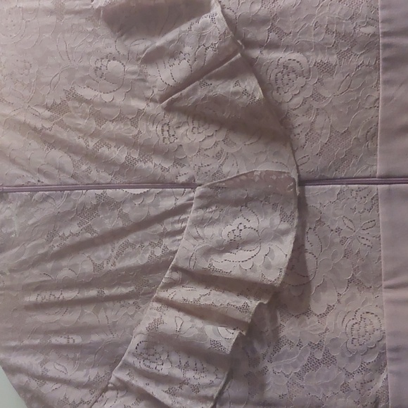 💫❣️ASOS Lace Pencil Midi Dress💫❣️ - Picture 8 of 9